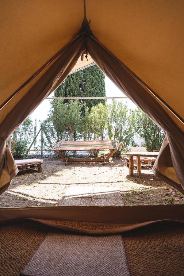 Nisi Glamping Hotel ปาราเลีย ลาคอน ภายนอก รูปภาพ