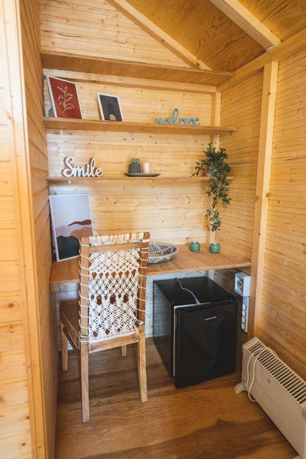 Nisi Glamping Hotel ปาราเลีย ลาคอน ภายนอก รูปภาพ